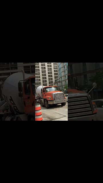 On going truck dément grinding #viralvideo #montreal #traintravel #travel