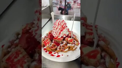Do you need a piece now or what 🤤 Video By tasteetemptations #Shorts