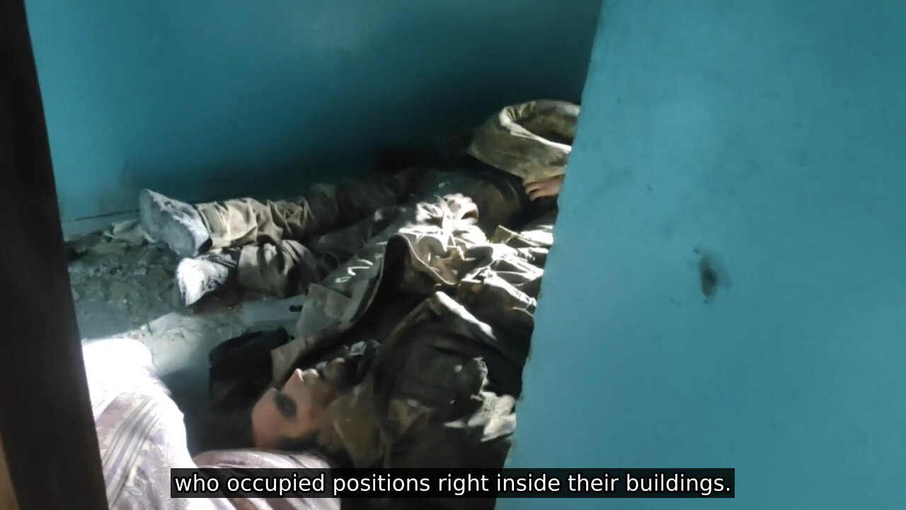 Corpses of Ukrainian soldiers rotting inside apartment buildings in Mariupol