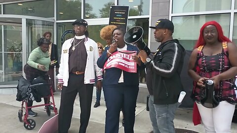 Rev Keith Gadson and Nolan Farrell Exoneration Rally NationalAction QueensDAKatz courthouse 5/22/23