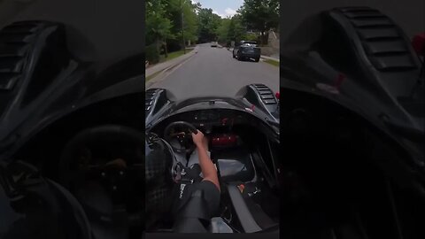 Street racing in a #radicalsr3