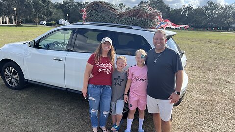 We Buy a REAL Christmas Tree!!