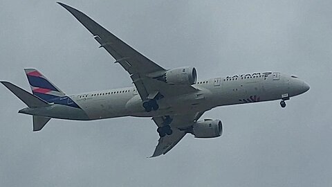 Boeing 787-9 Dreamliner CC-BGK coming from Guarulhos to Fortaleza