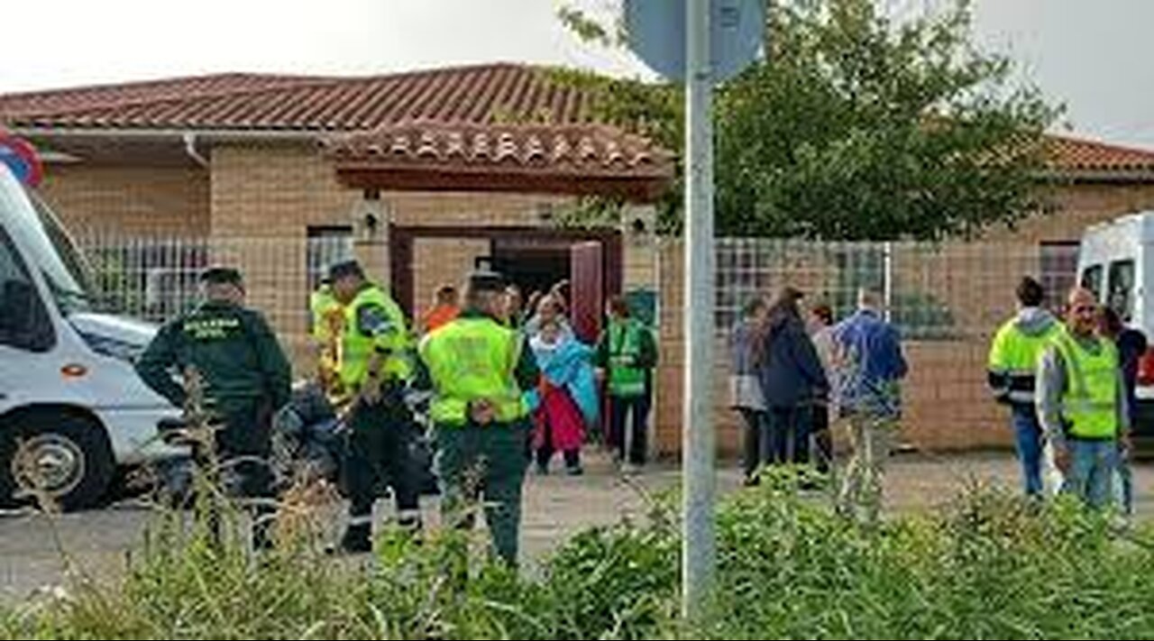 At least 10 people died in a blaze at a nursing home in Zaragoza