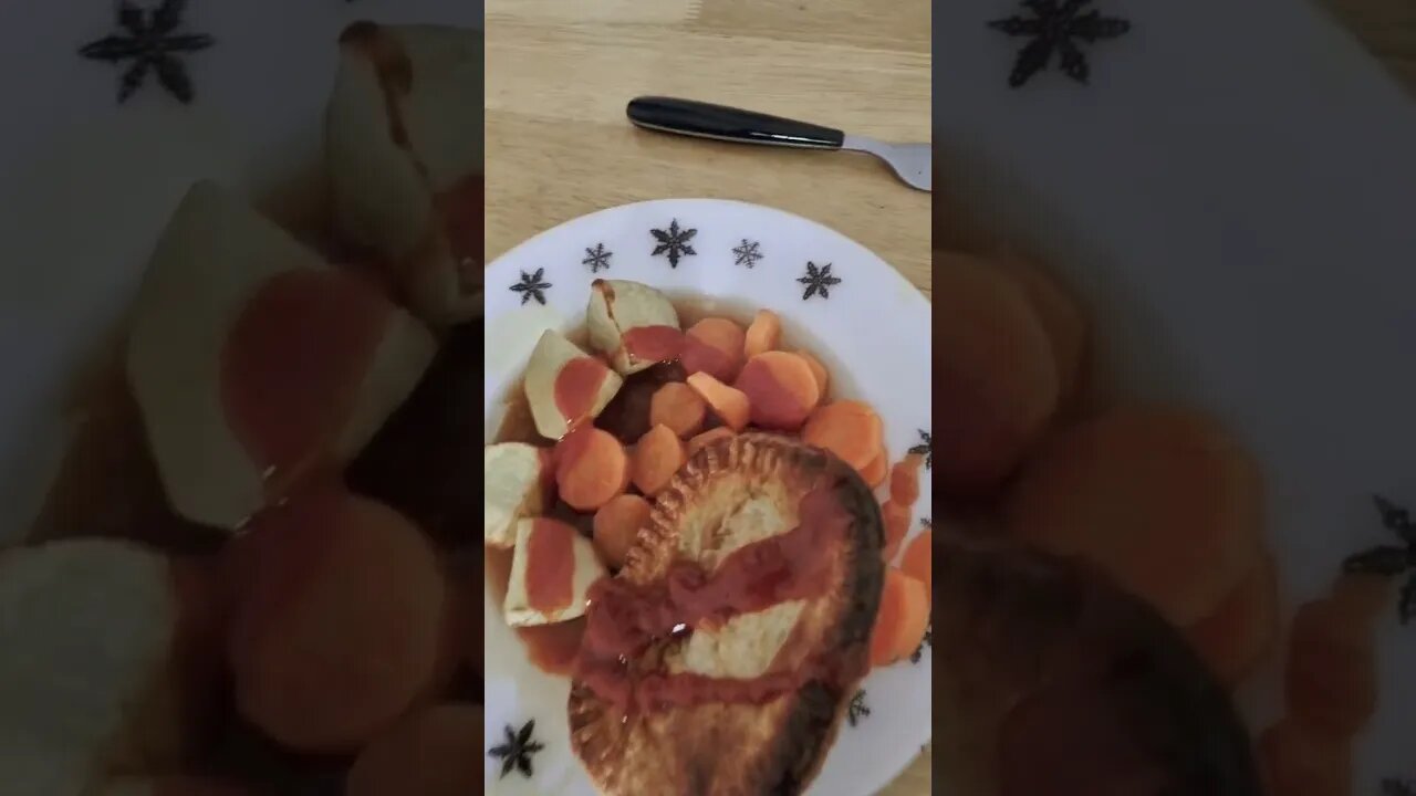 dinner is served 😋 👌 enjoy 😉 don't forget to like and subscribe 😉