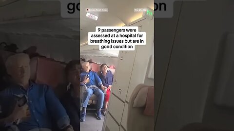 #Passenger opens #Plane ✈️ door …. #flying #flight #911 #airplane #shorts #short #planespotting #jet