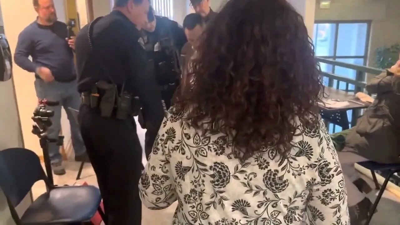 @SweeTTAudiTs and @DenverMetroAudits Arrested March 13, 2023 @BlindManAudits footage