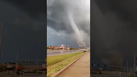 Tornado in Kansas almost destroys a car