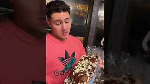 LA CE IMI STA GANDUL NON STOP #oguritamica #mancaciosul #mancare #cozonacogm