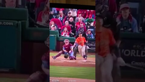 Jeremy Peña breaks the tie to put the Astros up 2-1 on the Phillies in game 5
