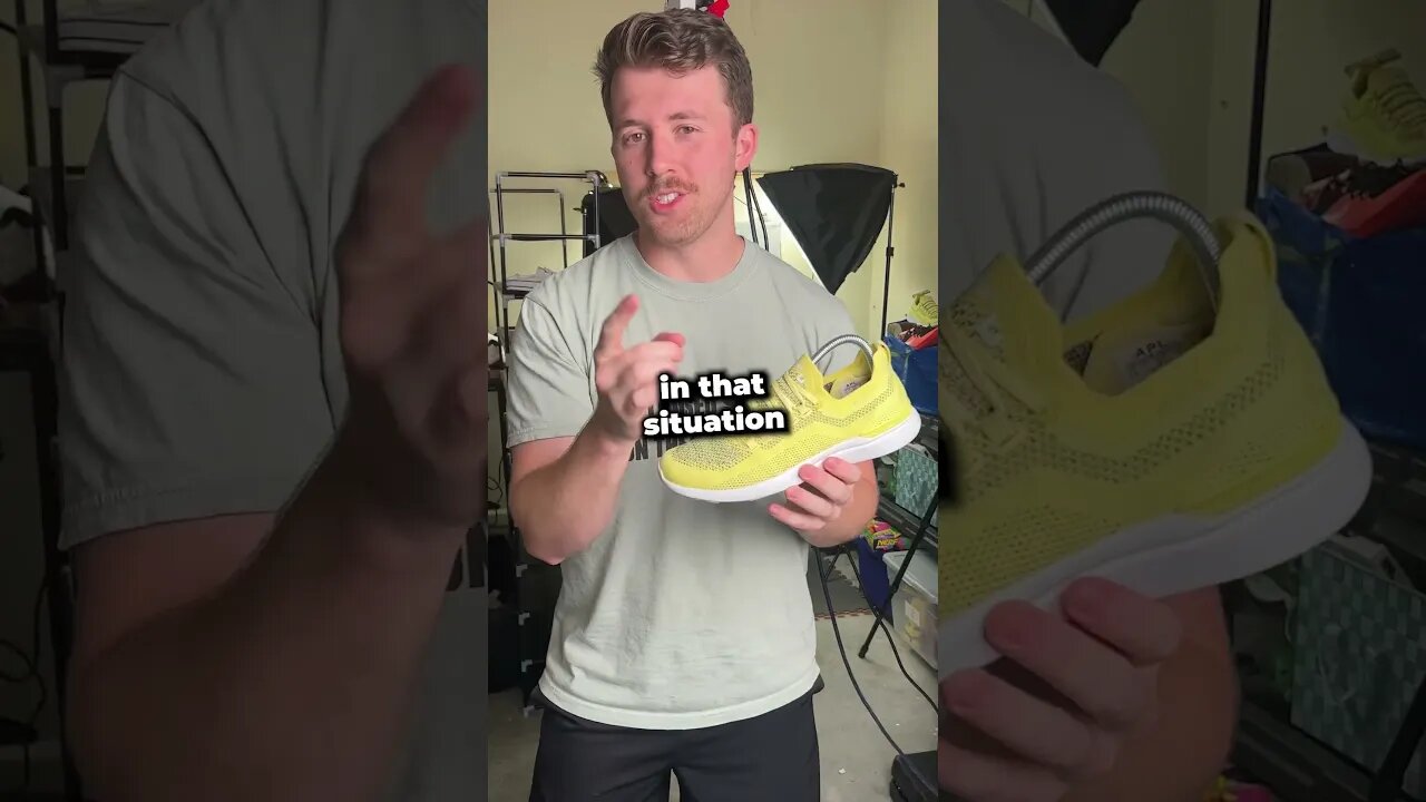 Did you know this shoe photography hack?👟📸