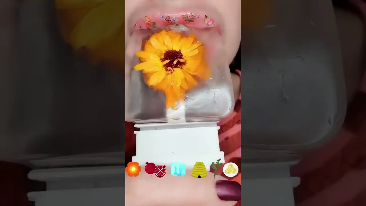 ASMR LIPS 🌻🥤🍡#eatingsounds #asmrdrinking #asmrdrinkingwater #asmr #mukbang #viral