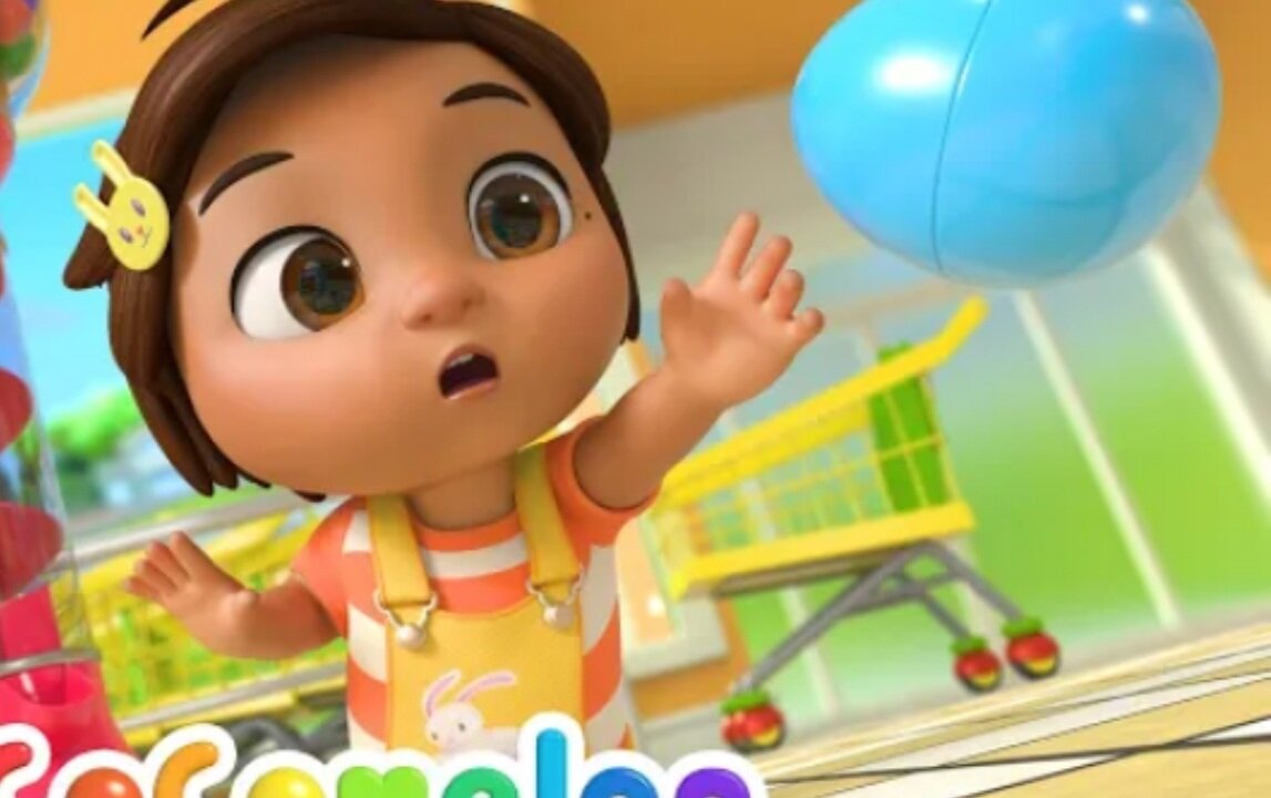 Look at Humpty Dumpty bounce and roll! Nina goes on an epic chase after losing her plastic toy egg
