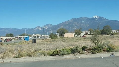 Little Cruize Thru Taos ..Backroads