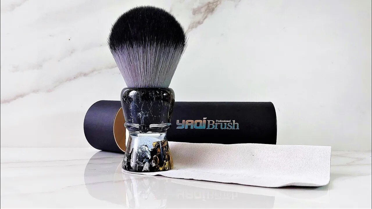 Shaving Brush Unboxing, First Use and clean up. Yaqi ROCKS 28mm