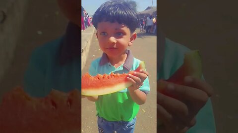 Hum Watermelon khare..#food #fruit #cute #viral #ytshorts #reels #baby #cuteness