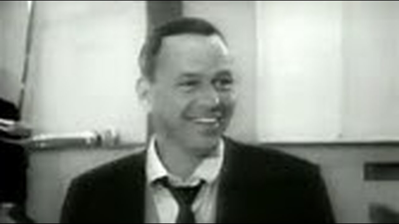 Frank Sinatra In Studio - It Was A Very Good Year (1965)