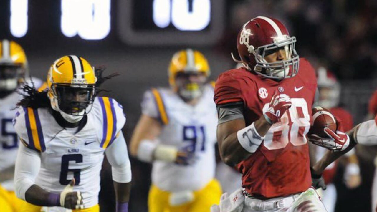 52 days until Alabama Football 🐘🔥 AJ McCarron to O.J. Howard for a 52-Yard TD against LSU!