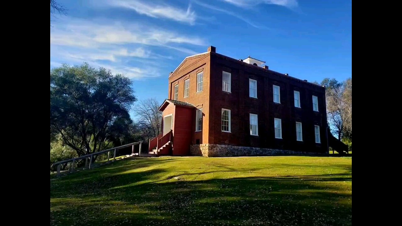 Abandoned Schoolhouse