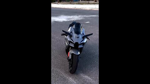 Peace_🩶_._._._._._#kawasaki_#kawasakininja_#zx10r
