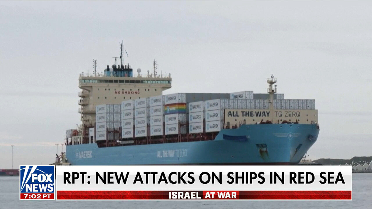 Top Shipping Company Suspends Travel Through Red Sea Following Houthi Attacks