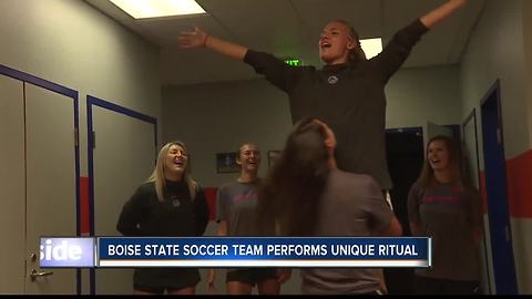 Boise State soccer team "spices up their life" with unique pregame ritual