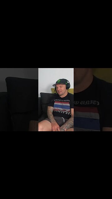 Thailand take kickboxing to another level 🔥 #shorts #newpodcasts #podcastclips #kickboxing #sport