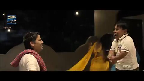 बाई को घर में पोछा लागते वक्त मालिक ने देख कर बाई के साथ अपन(360P)