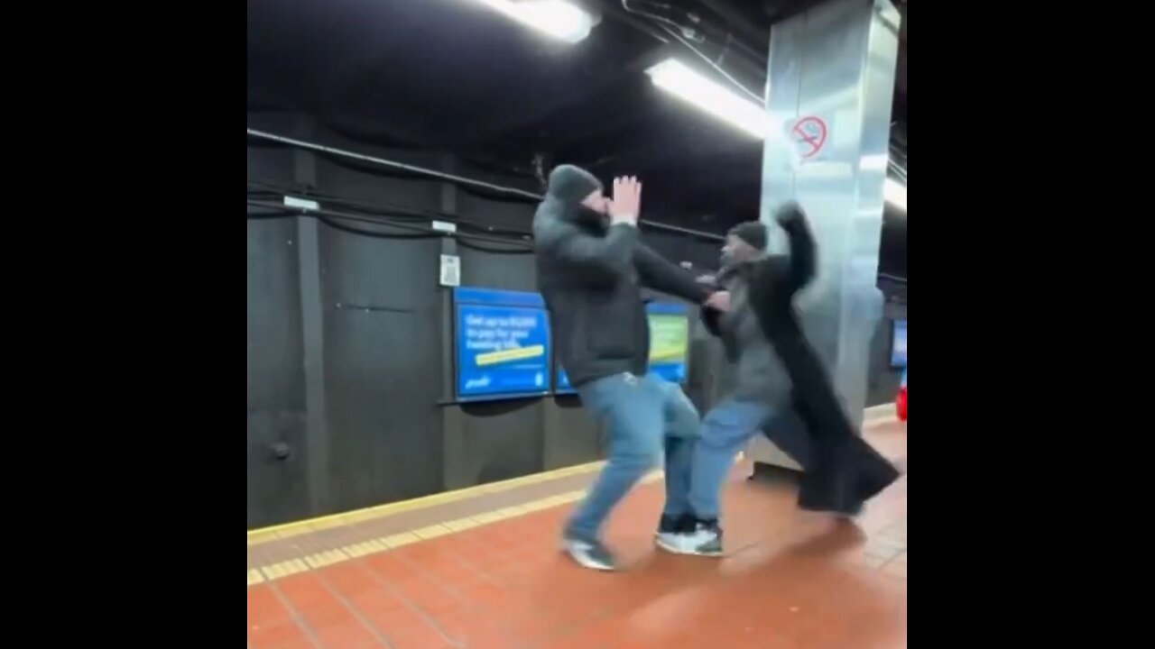 Horrific: Man Killed After Being Pushed Onto Subway Tracks During Fight