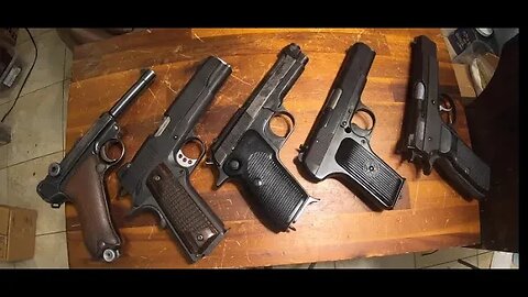 Twentieth Century Battle Pistols