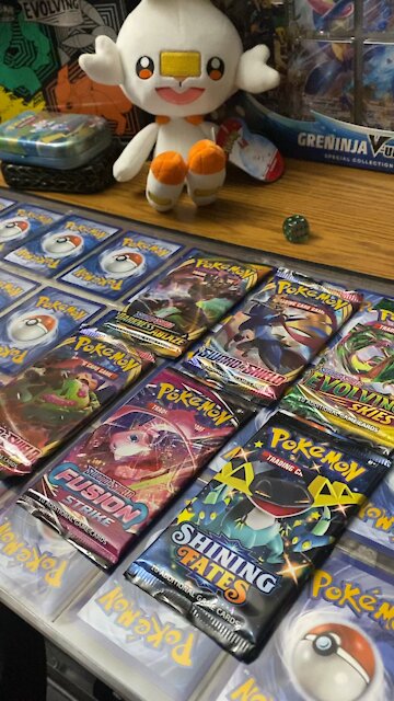 Pokémon Random Pack Opening!! 11/26/2021 #pokemon