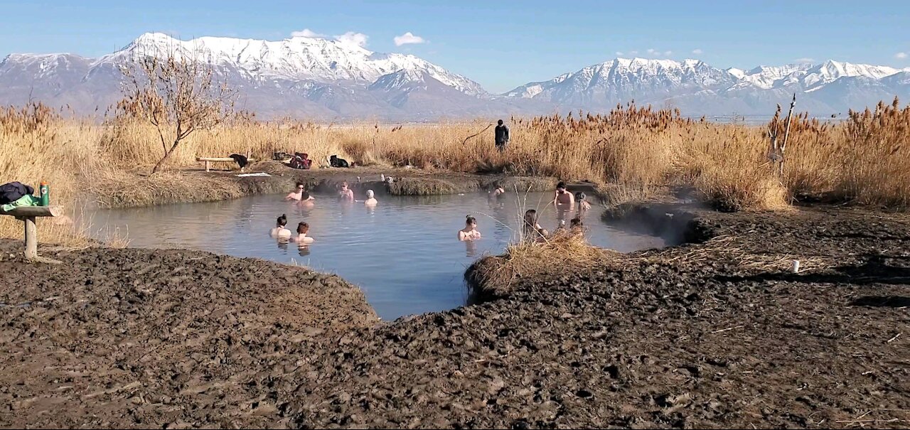 Natural Hot Springs ♨️ Utah Lake - Winter 2021