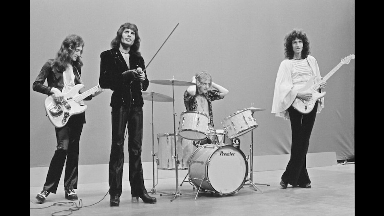 Queen - Son and Daughter - Live at BBC Session - July 25, 1973 - All Pics from 1973 - HQ Soundboard