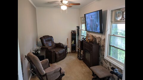 Season 1 Extra The new Pipe and Cigar Smoking Vets Studio