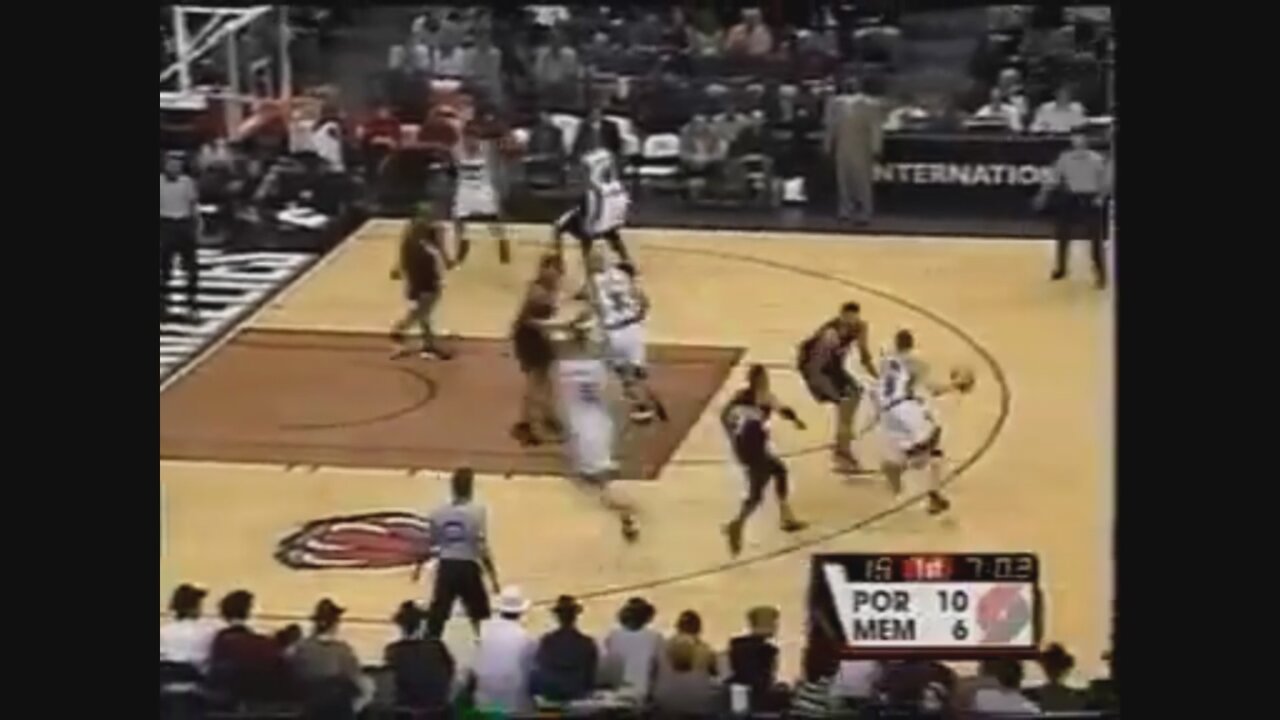 Jason Williams 2 Pts 9 Assists Vs. Trail Blazers, 2001-02.