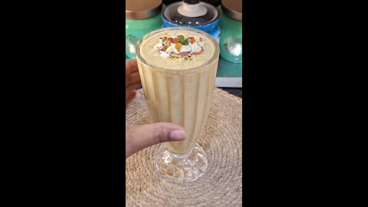 recipe of healthy saffron almonds smoothie