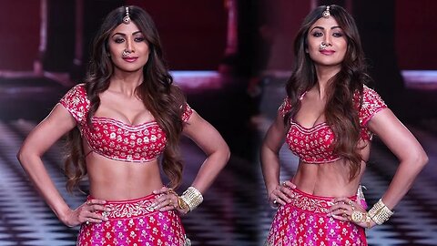 Shilpa Shetty Ramp Walk at Bombay Times Fashion Week 2023 | BTFW 2023 💃