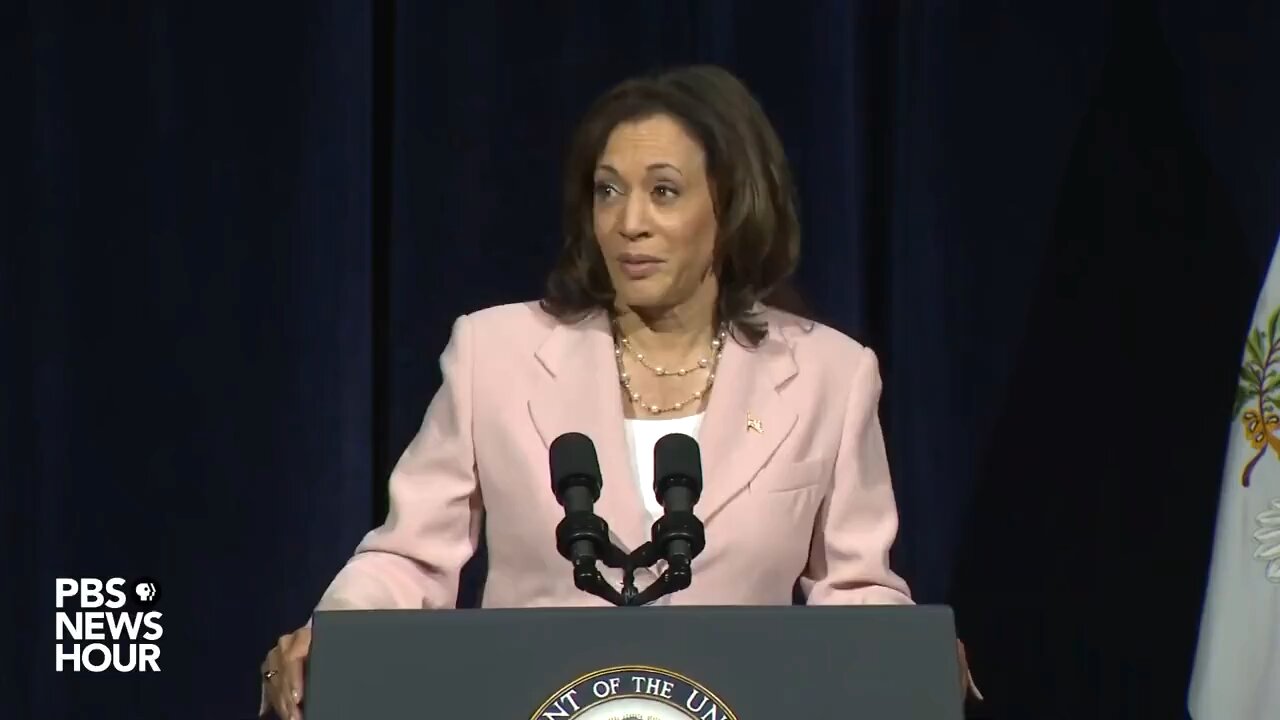 🚨 KAMALA HARRIS: “When we invest in clean energy and electric cars and reduce population