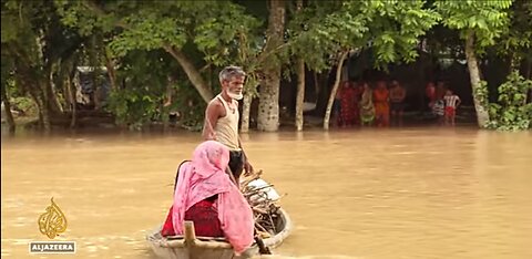 Northern Bangladesh floods : Altleast 8 killed and thousands left stranded