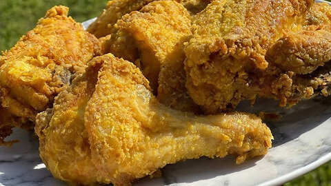 CURRY FRIED CHICKEN AND CUCUMBER SALAD MUKBANG