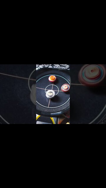 batalha de beyblade phoenix vs spriggan vs raphael #batalhadebeyblade