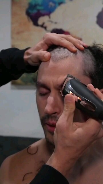 Vitaly Catches Nickelodeon Employee w/ 5 UNDERAGE BOYS 😳