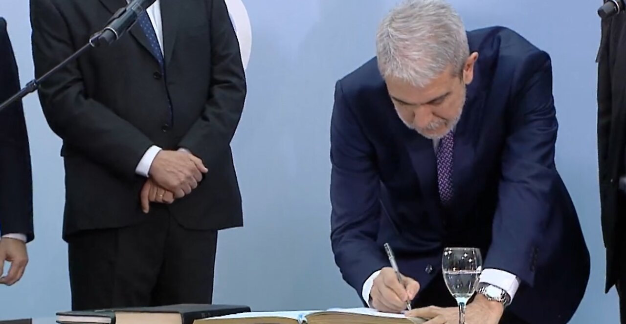 Alberto Fernández tomó juramento a los nuevos miembros de su Gabinete