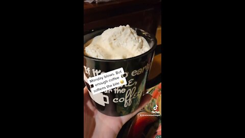 Vat ☕️ pour 🤣