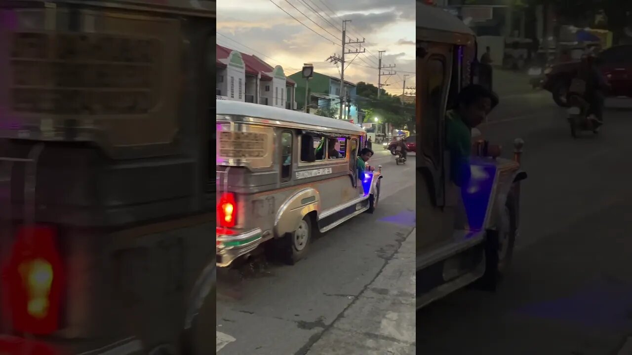 Friendly Jeepney at Dusk #shorts #viral #shortvideo #shortsvideo #subscribe #shortsfeed #travel