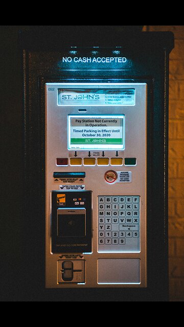 How to Use Cash-Back and Rewards Programs to Save Money (Maximize Your Benefits)