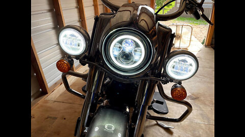 How I installed my new Hogworkz LED headlight and passing lights on my 2019 Indian Springfield.