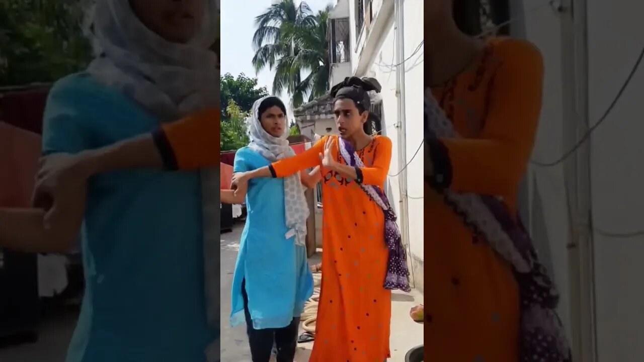 Main nai tu kon 🤣#shorts #shortsfeed #funny #funnyreels