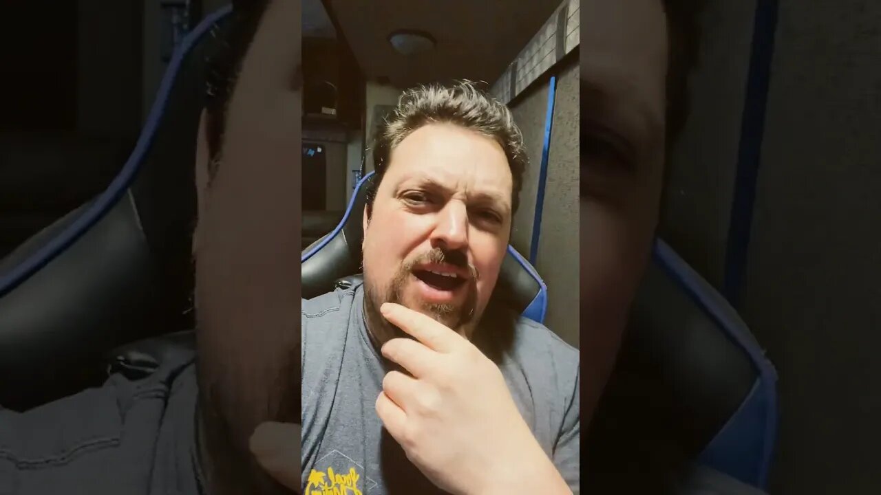 Alex Jones Won’t Be Allowed on Twitter!