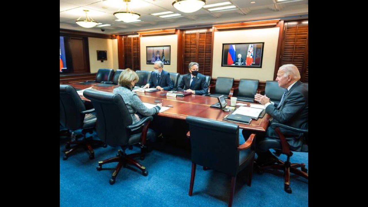 Biden Warns Putin of Sanctions, Military Support for Ukraine If Russia Invades